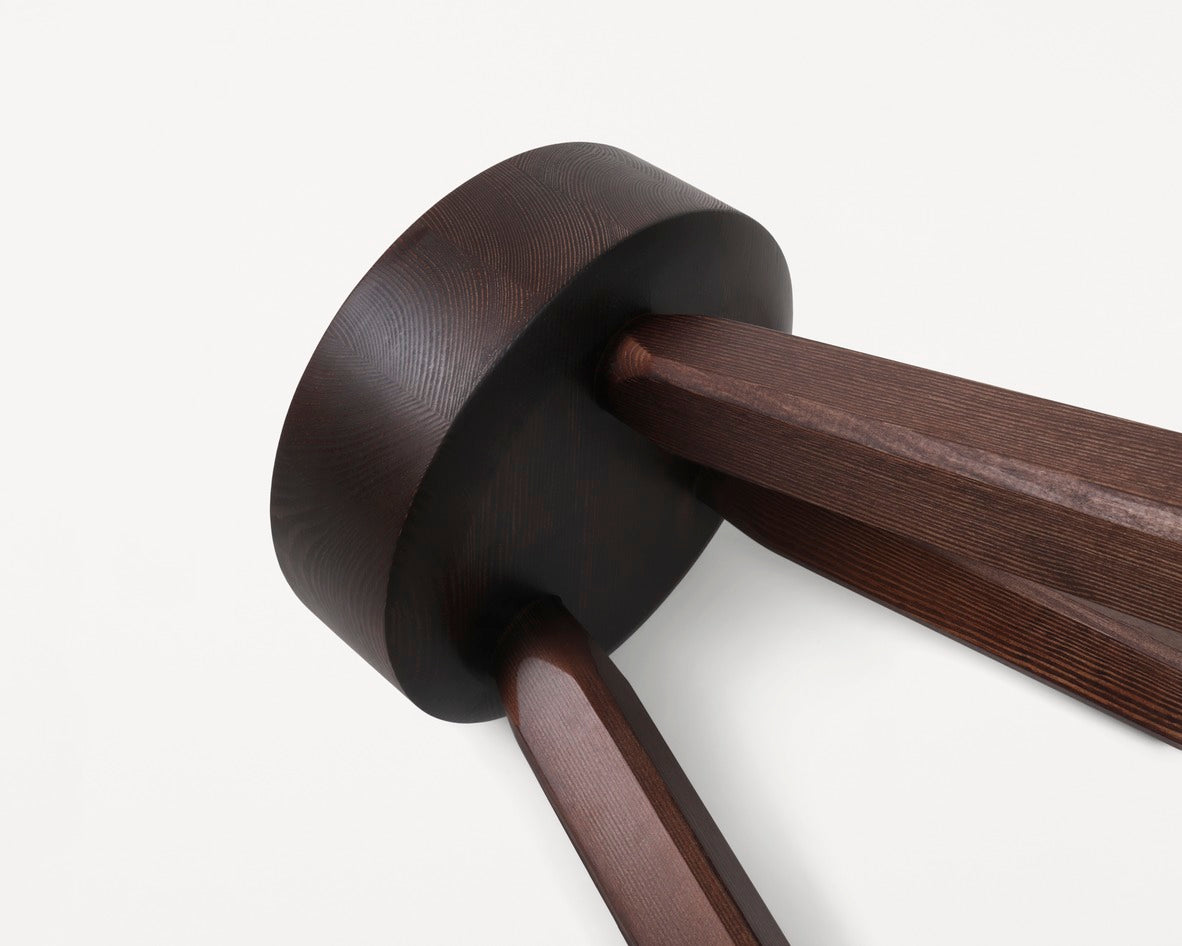 PRE-ORDER I AML Stool | Dark by FRAMA