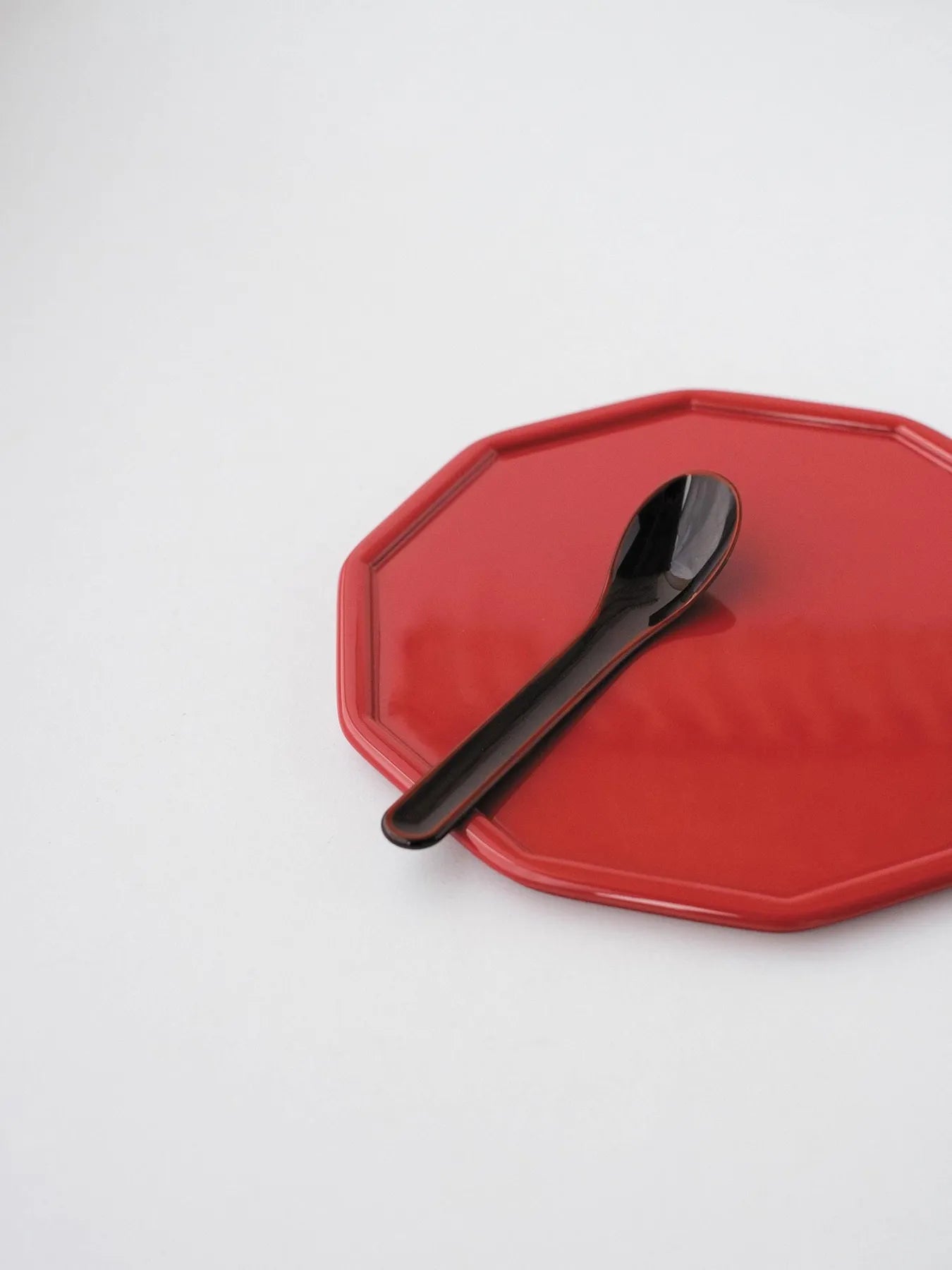 SARO Urushi Spoon in Tame black