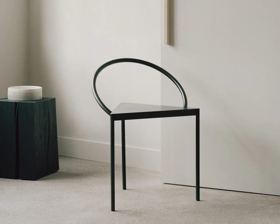 IN-STOCK |Triangolo Chair Black by FRAMA