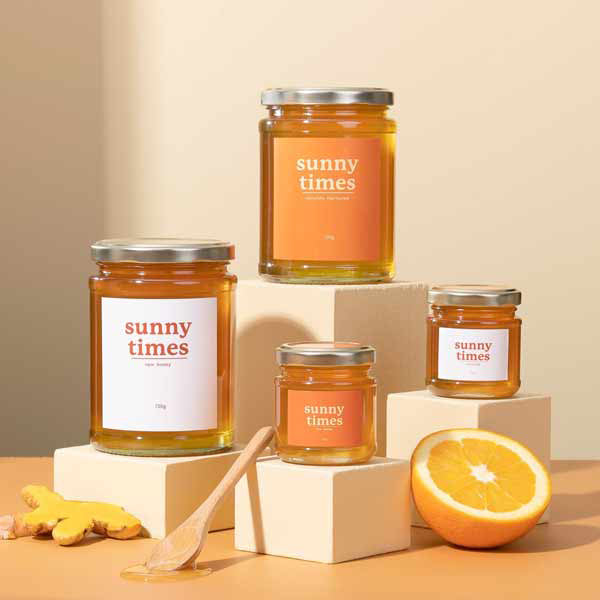 Raw Honey & Honeycomb 720g by Sunny Times