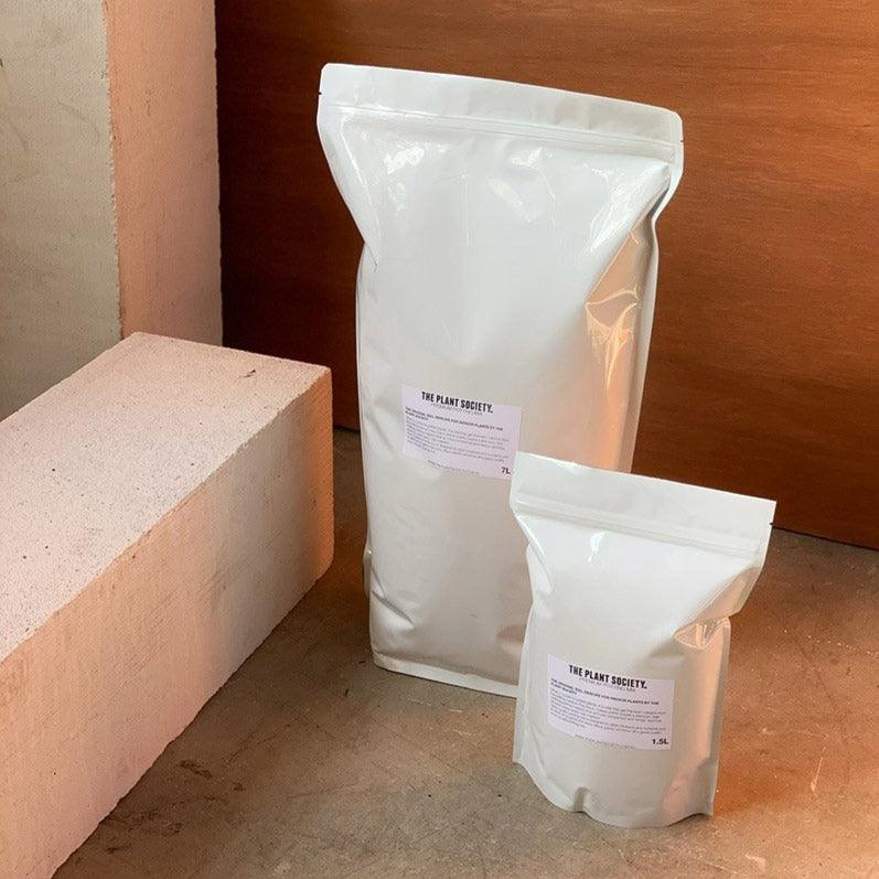 Premium Blend Potting Mix by The Plant Society - THE PLANT SOCIETY