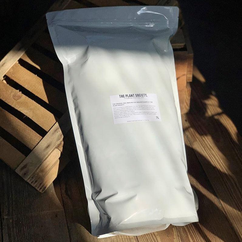 Premium Blend Potting Mix by The Plant Society - THE PLANT SOCIETY