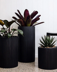 Ribbed Loob Planter in Charcoal