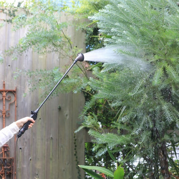 Long Shower Watering Nozzle by Takagi Royal Gardener's Club