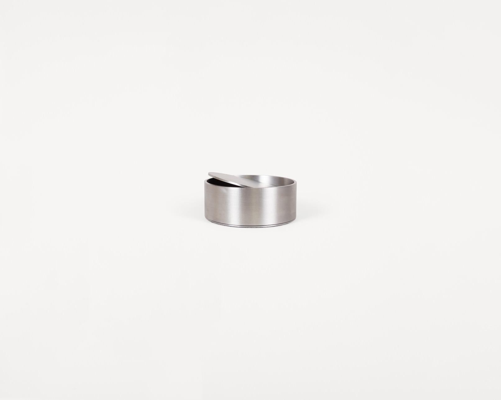 Frama Gift Box : Sphere Oil Diffuser | 1917 Oil by FRAMA - THE PLANT SOCIETY