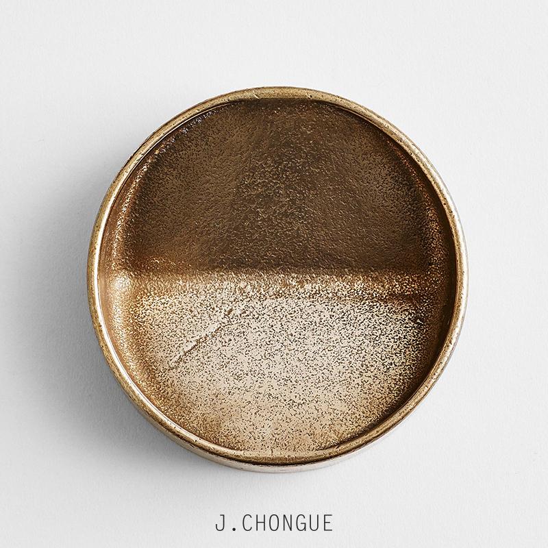 Vide Pouche Rond Bronze by Henry Wilson - THE PLANT SOCIETY ONLINE OUTPOST