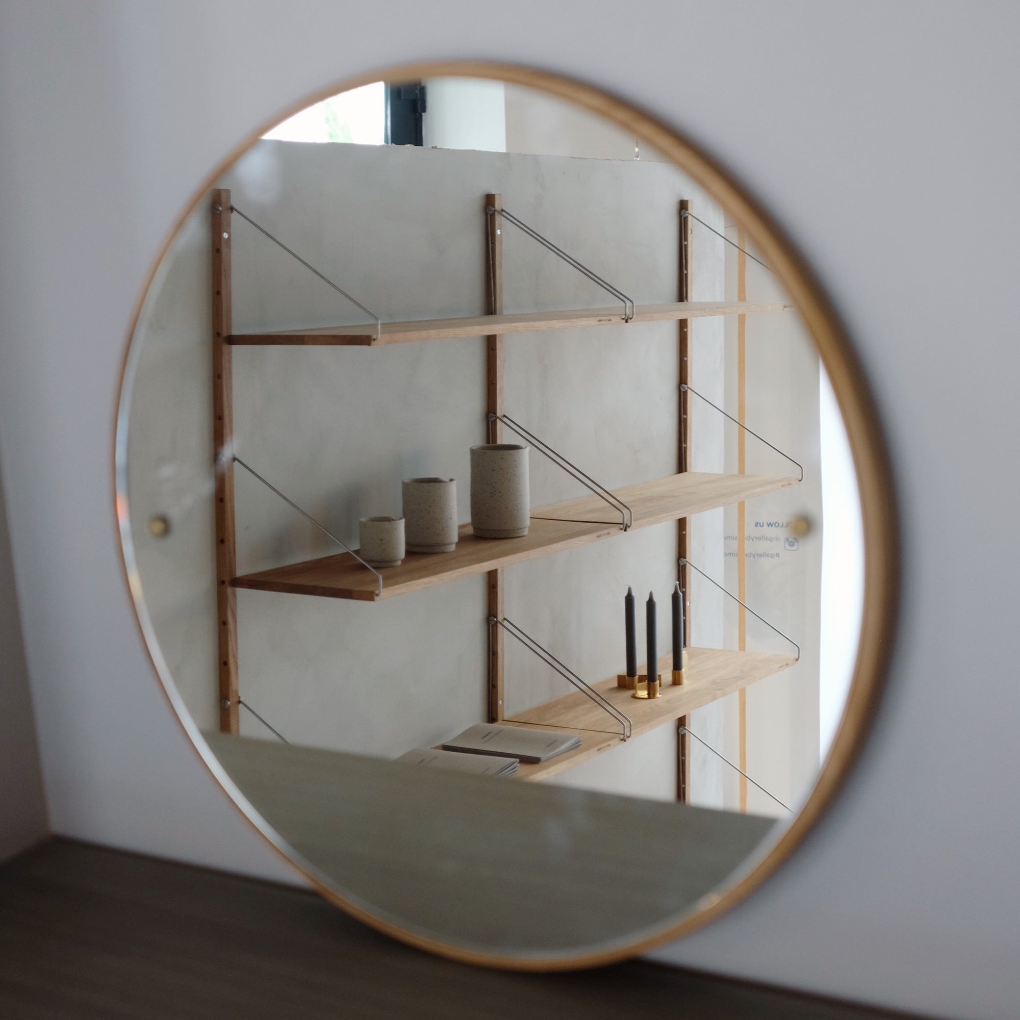 IN STOCK I Circle Mirror Medium by FRAMA