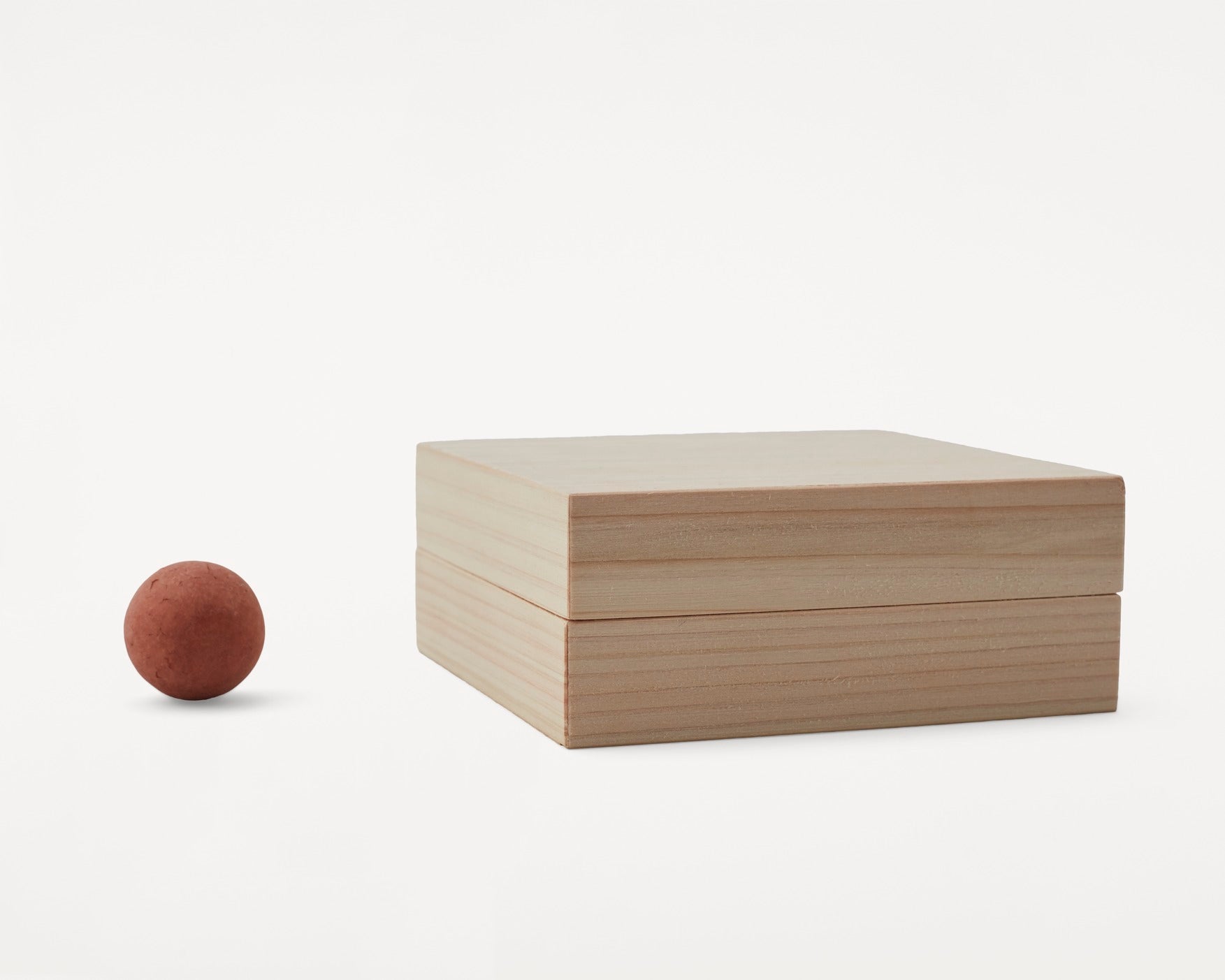 From Soil to Form | Room Diffuser | Red By FRAMA – THE PLANT SOCIETY