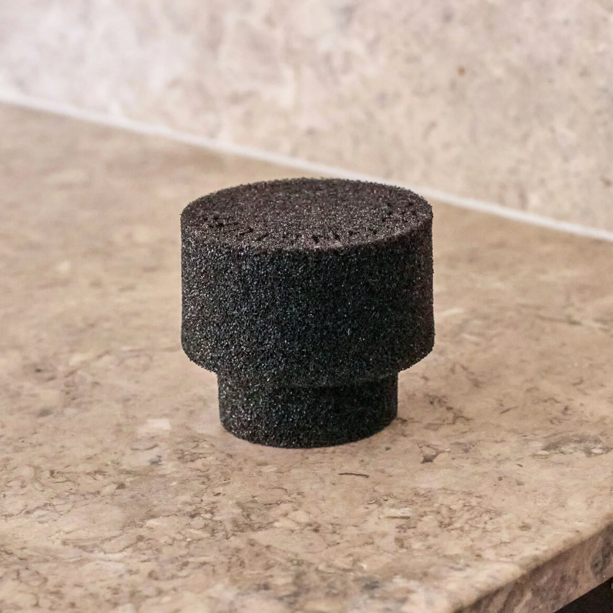 Etta Rond Round Silicone Sponge by DESIGNSTUFF