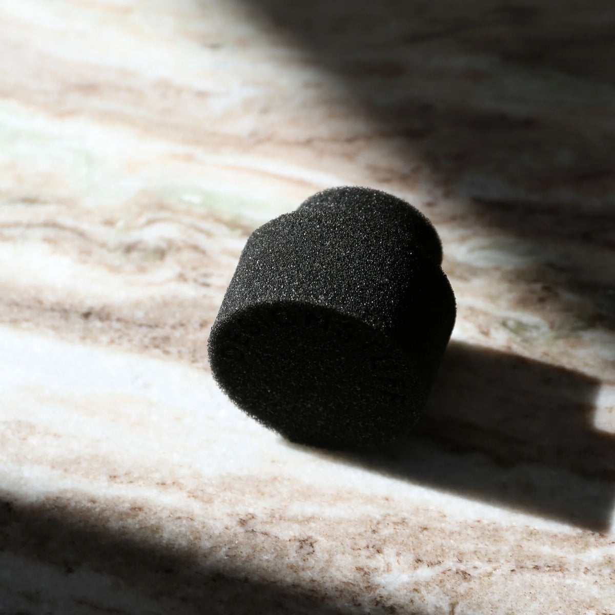 Etta Rond Round Silicone Sponge by DESIGNSTUFF