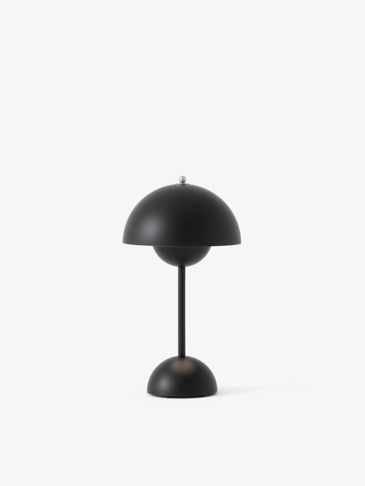 Flowerpot Portable Lamp by &amp;Tradition