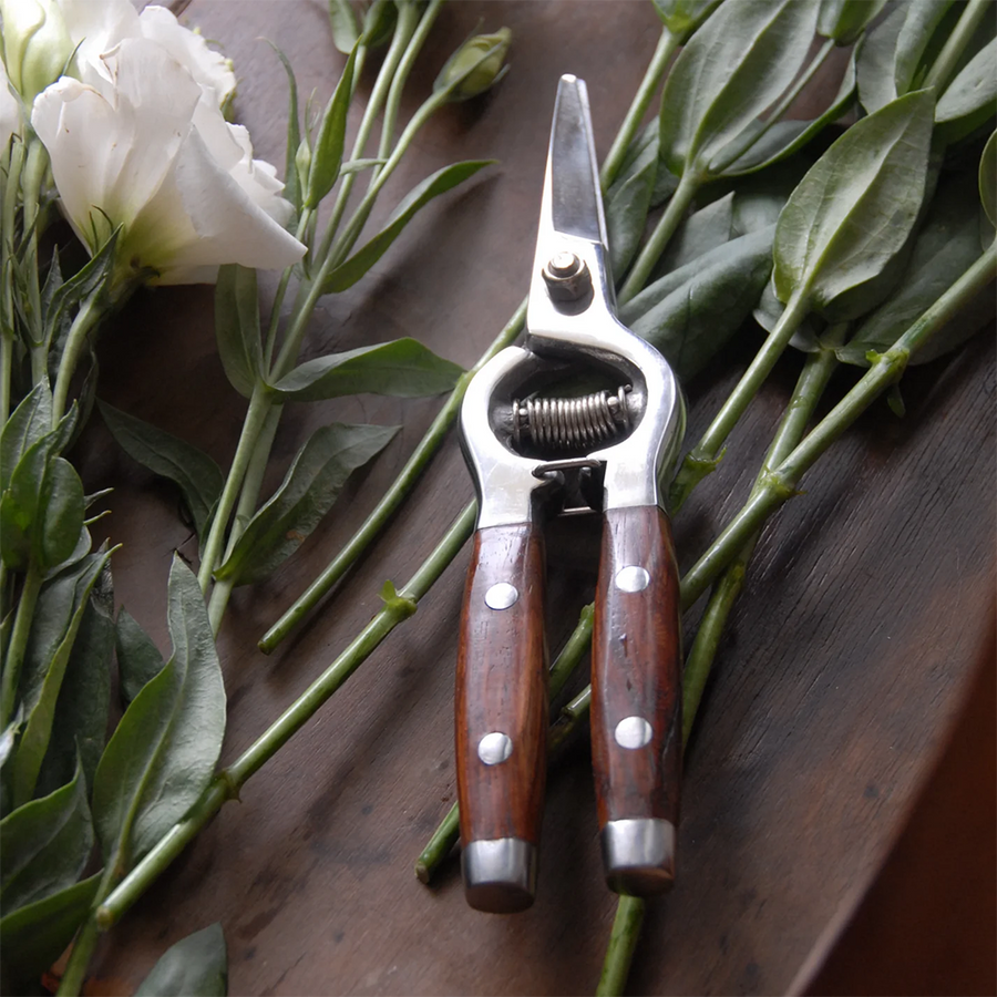 Wood Flower Snips with Brass Pins
