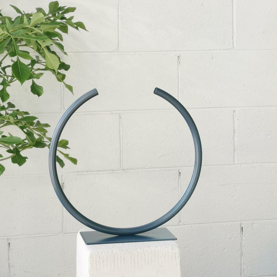 Almost a Circle – Stainless Steel, Medium Vase in Deep Ocean by Anna Varendorff - THE PLANT SOCIETY