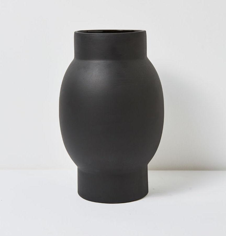 Black Arena Vase by Papaya - THE PLANT SOCIETY