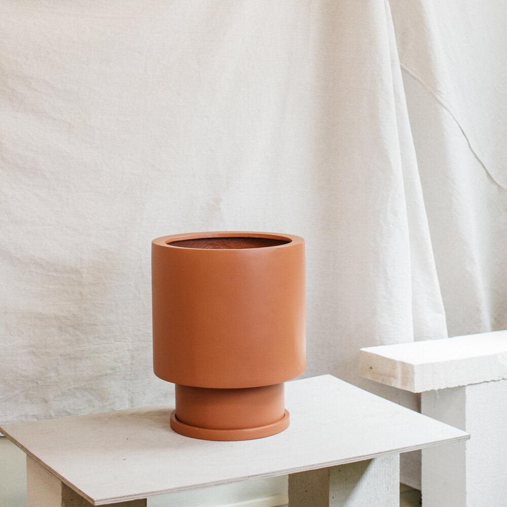 Low Tower Planter by The Plant Society x Capra Designs- Totem Collection - - THE PLANT SOCIETY