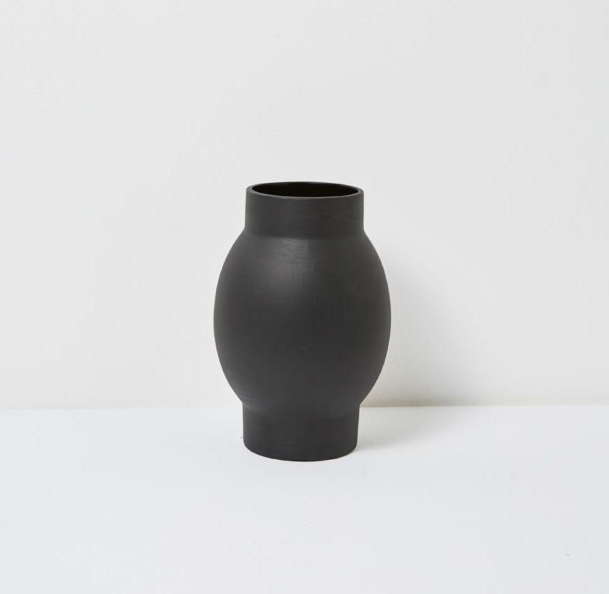 Black Arena Vase by Papaya - THE PLANT SOCIETY